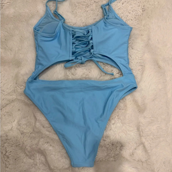 Meyeeka Womens Scoop Neck Cut Out Front Lace Up Back High Cut Monokini - Picture 10 of 11